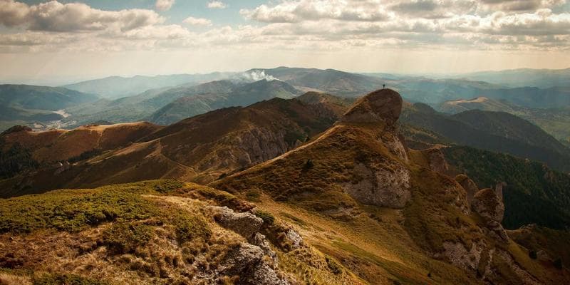 Emerging Trends in Sourcing and Importing to the United States in 2025